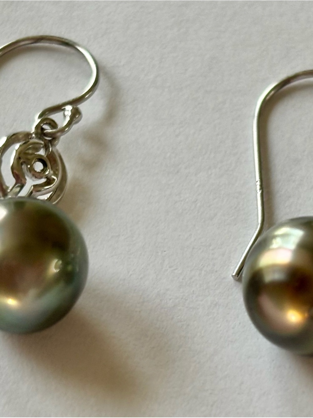 Sterling silver 925 Drop Earrings with Black Tahitian Pearl - Picture 8 of 12